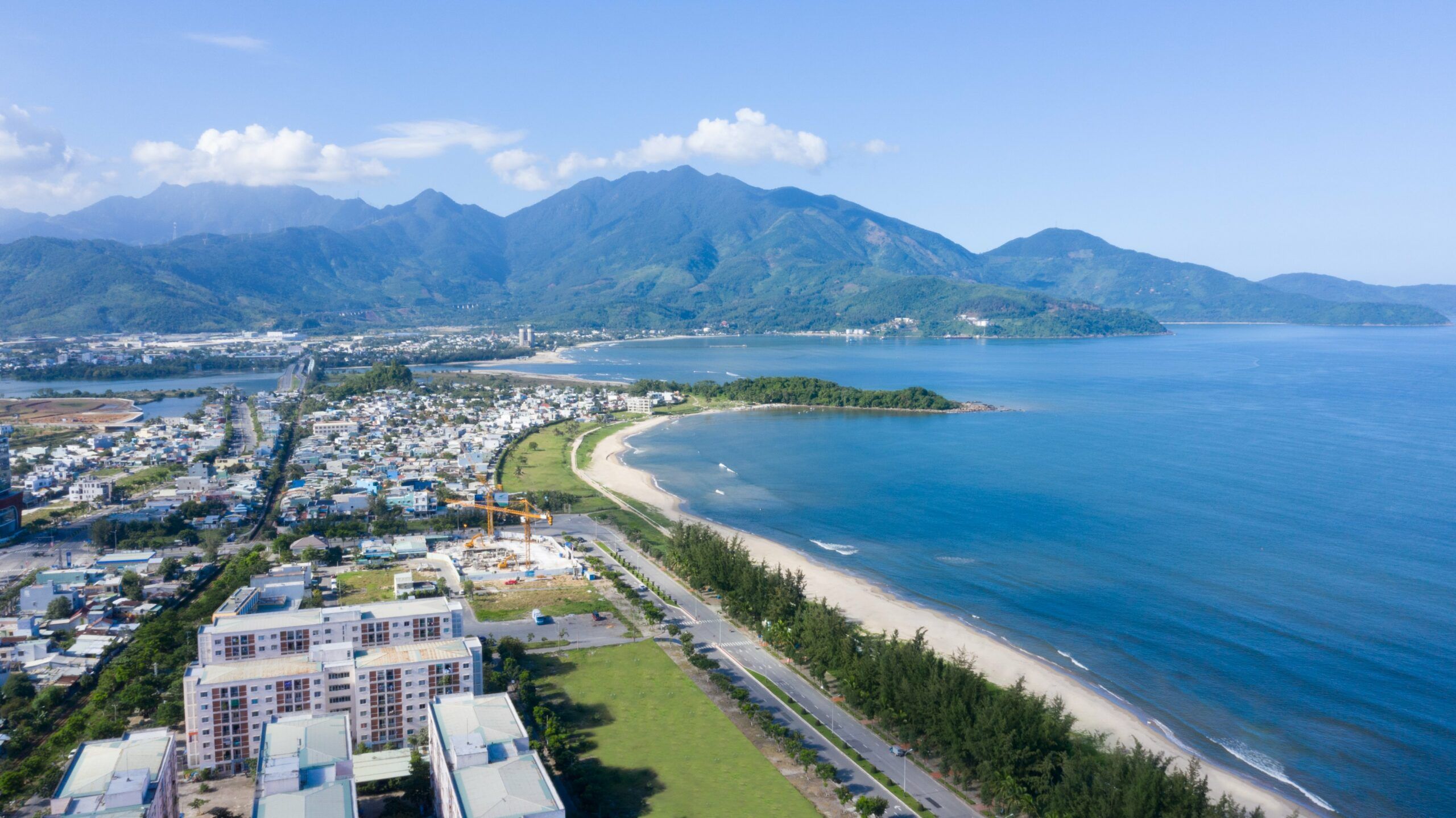 biển nguyễn tất thành đà nẵng