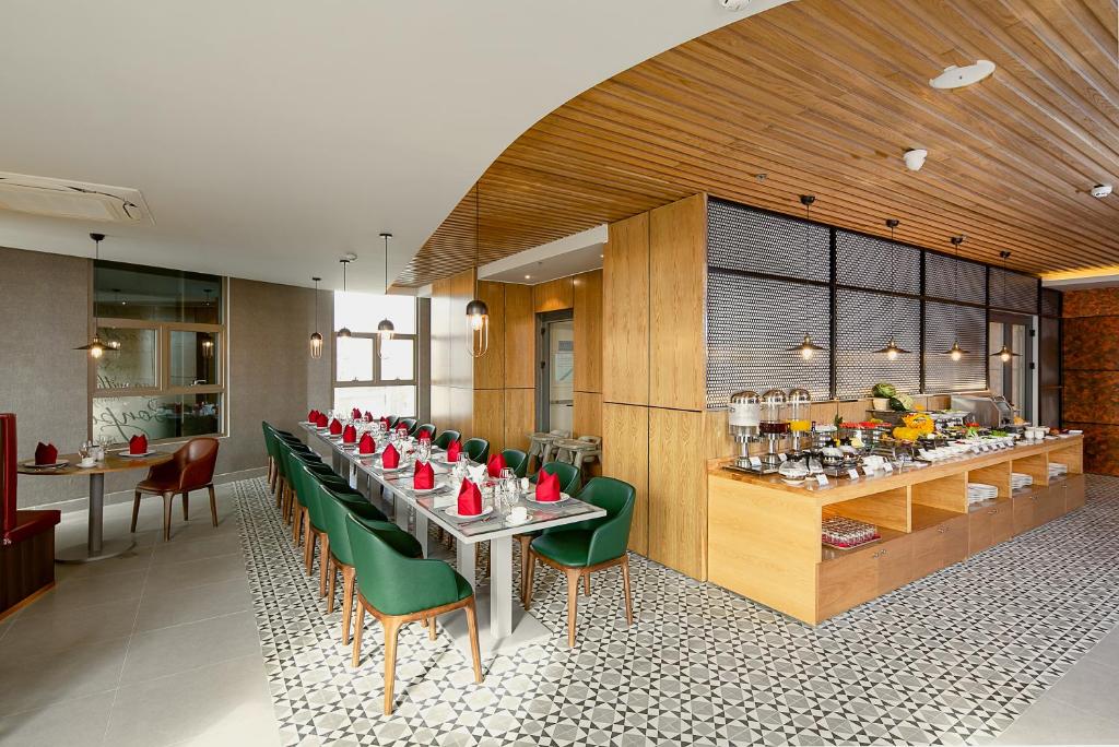 Review Grand Citiview Đà Nẵng: Cửa Ngõ Tuyệt Vời Để Khám Phá Thành Phố Biển Năng Động