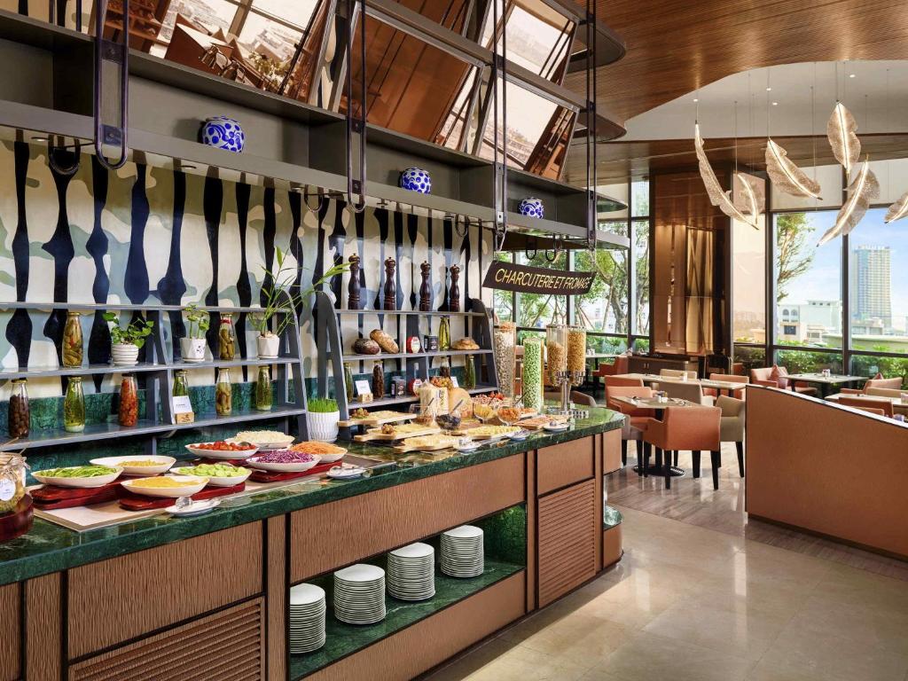 Novotel Danang Premier Han River: Nơi Giao Thoa Của Nghỉ Dưỡng Đẳng Cấp Và Vẻ Đẹp Đà Thành