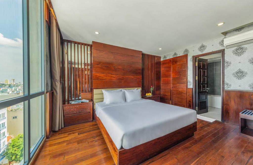 Review Ocean Star Hotel: Khách Sạn Gần Biển Nguyễn Tất Thành Nổi Tiếng