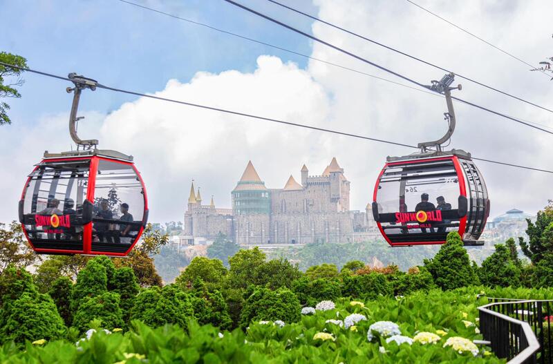 Ngắm vì vẻ đẹp thiên nhiên từ cáp treo lên Bà Nà Hills