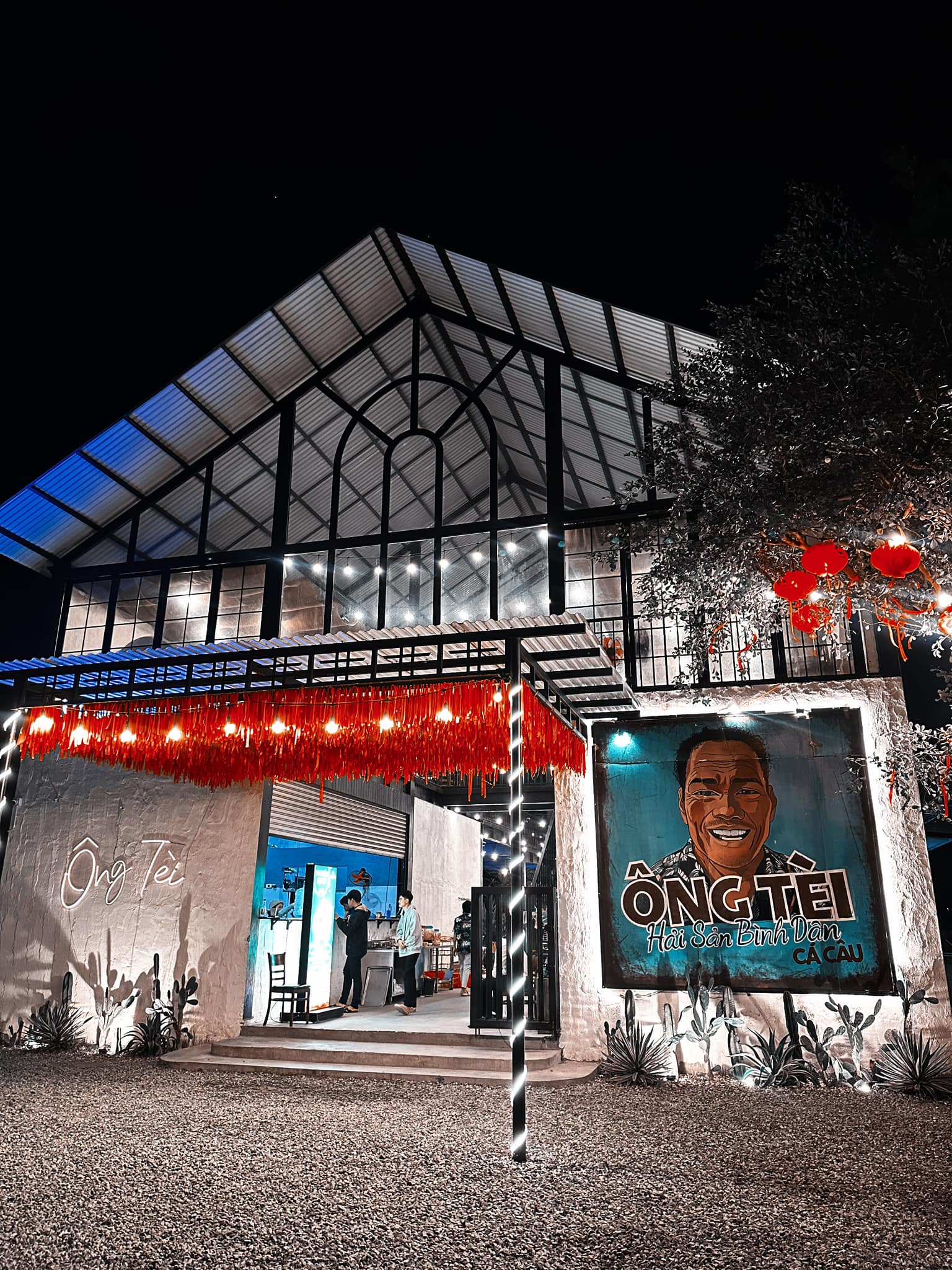 Ông Tèi Hải Sản