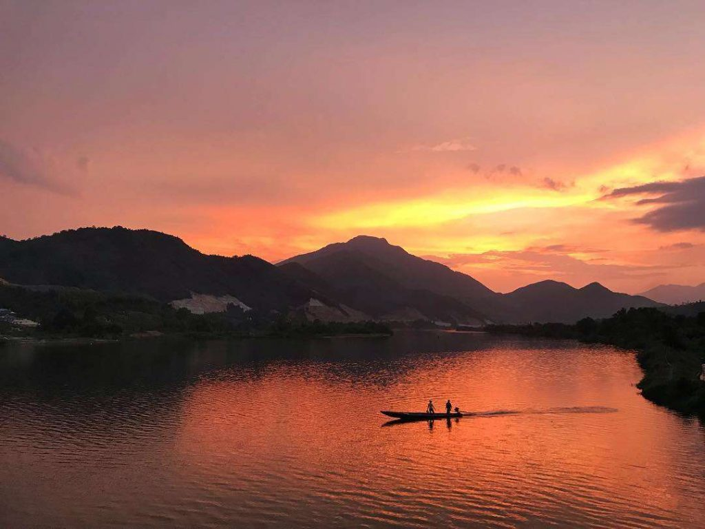 Sông Cu Đê: 7 trải nghiệm cực chill giữa khung cảnh sơn thủy hữu tình