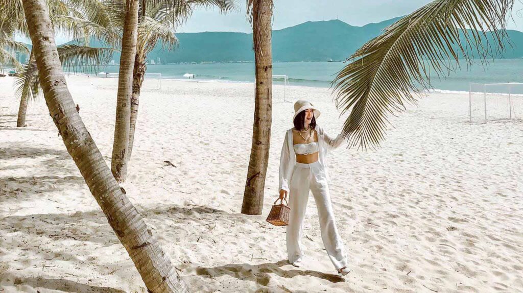 Check-in bãi biển Mỹ Khê – Thiên đường biển đẹp nhất Đà Nẵng