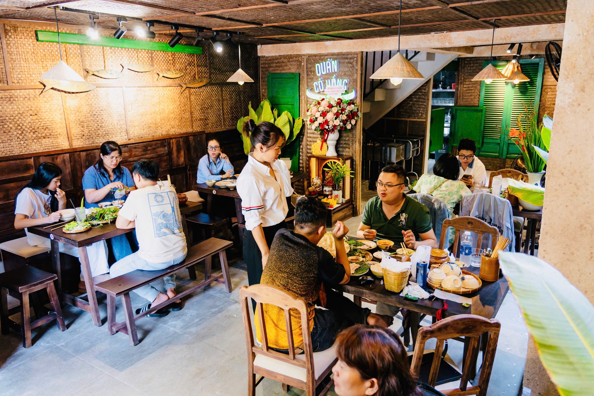 bánh tráng cuốn thịt heo