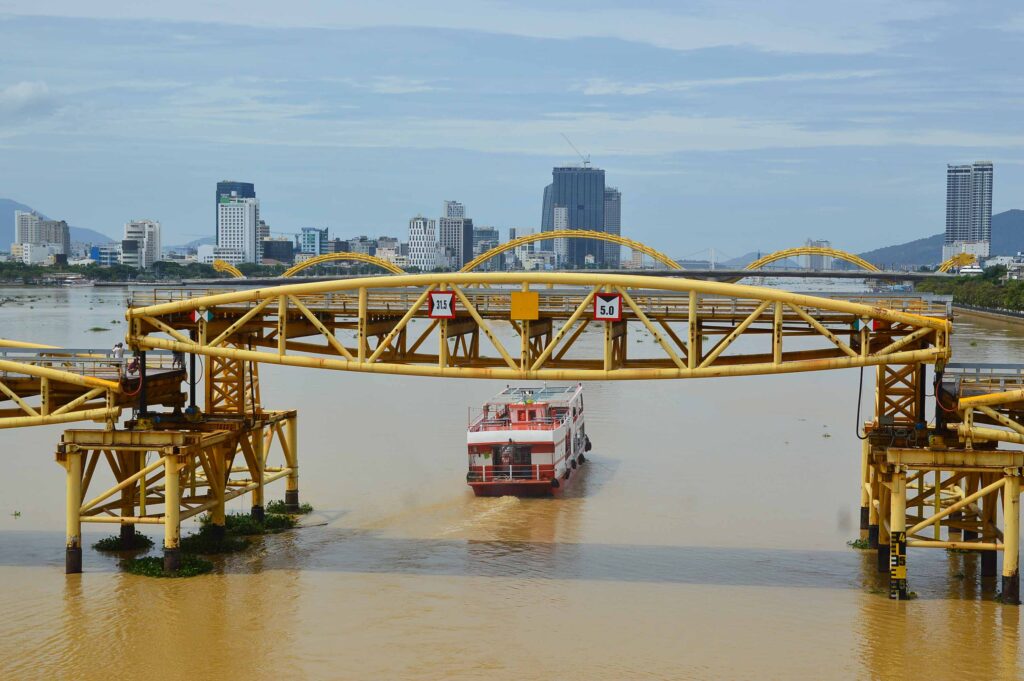 Cầu Nguyễn Văn Trỗi lưu giữ nét hoài cổ giữa lòng thành phố hiện đại - các cây cầu nổi tiếng ở đà nẵng