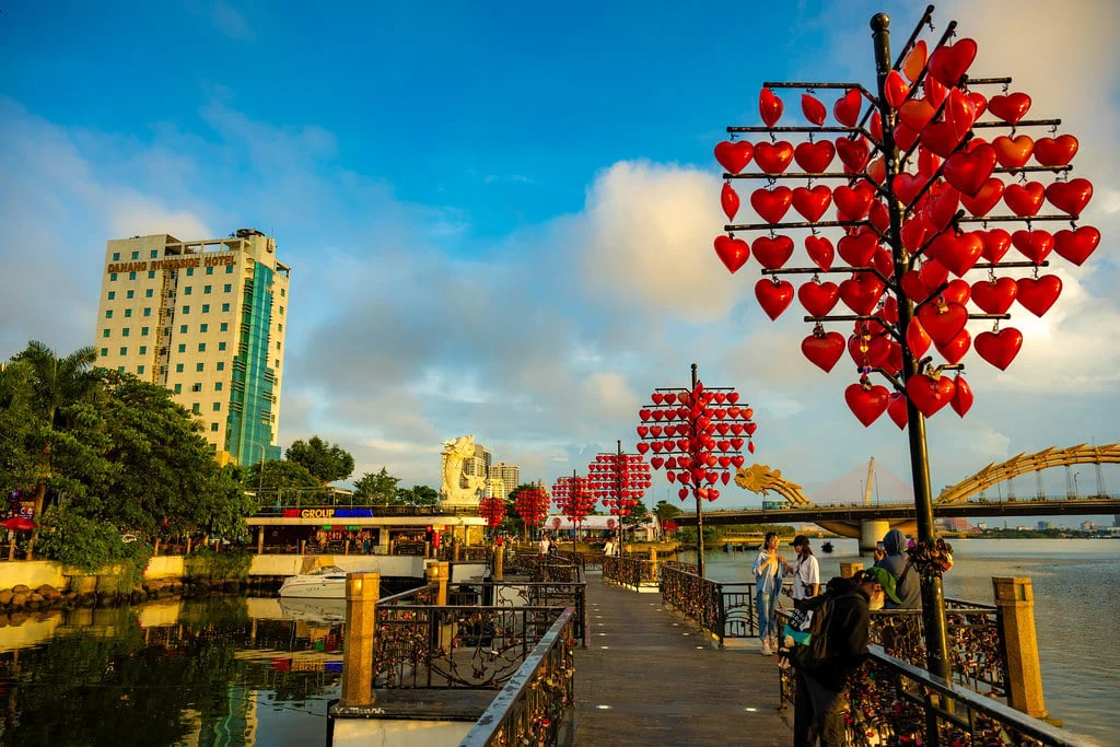 Top 9 Các Cây Cầu Nổi Tiếng Ở Đà Nẵng, Những Biểu Tượng Của Thành Phố Đáng Sống