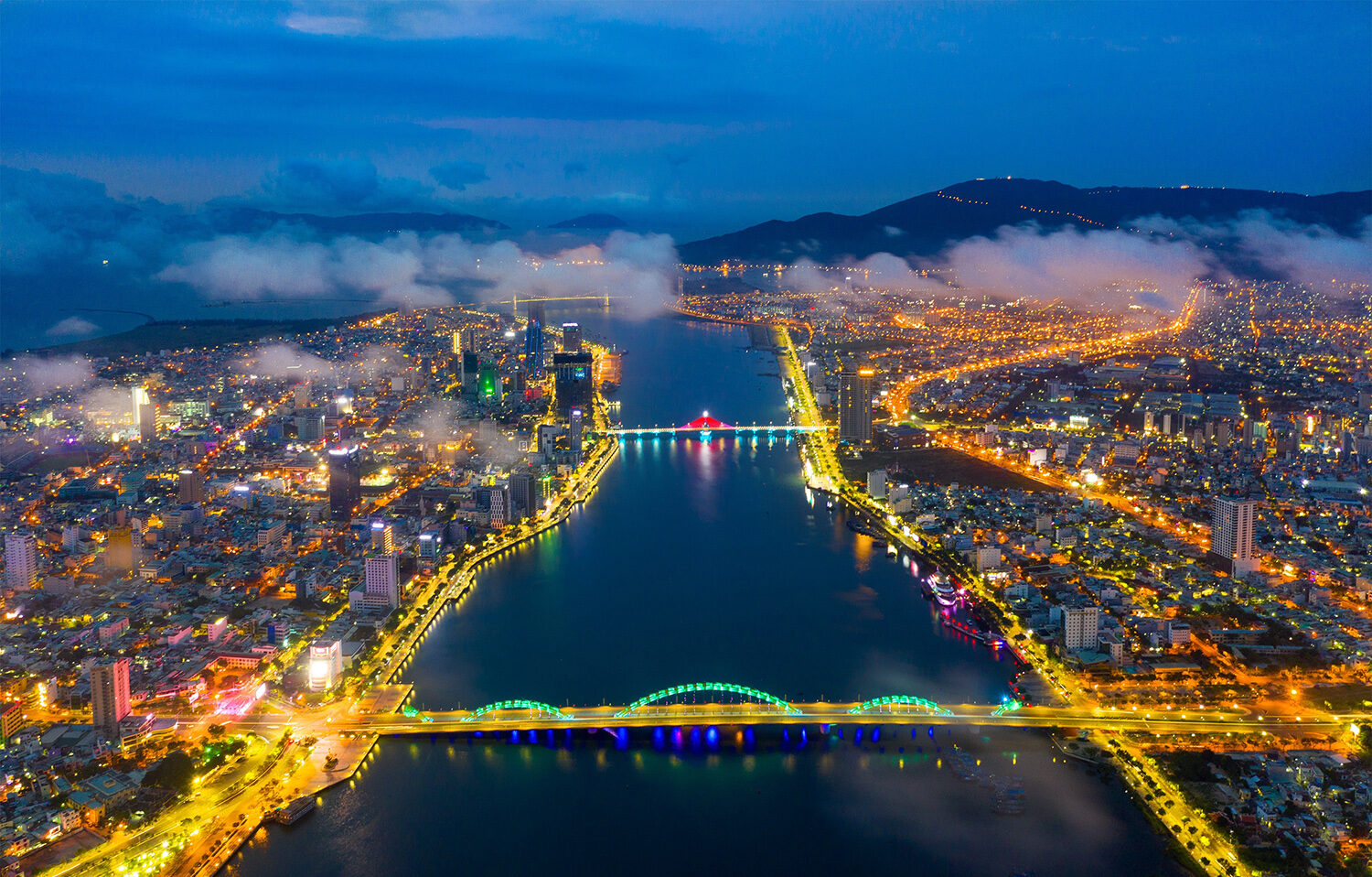 Khám Phá 10 Các Cây Cầu Nổi Tiếng Ở Đà Nẵng, Những Biểu Tượng Của Thành Phố Đáng Sống