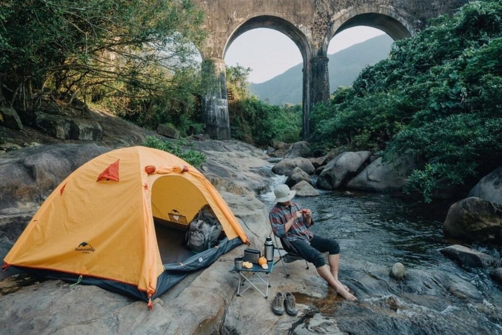 cầu vòm đồn cả 