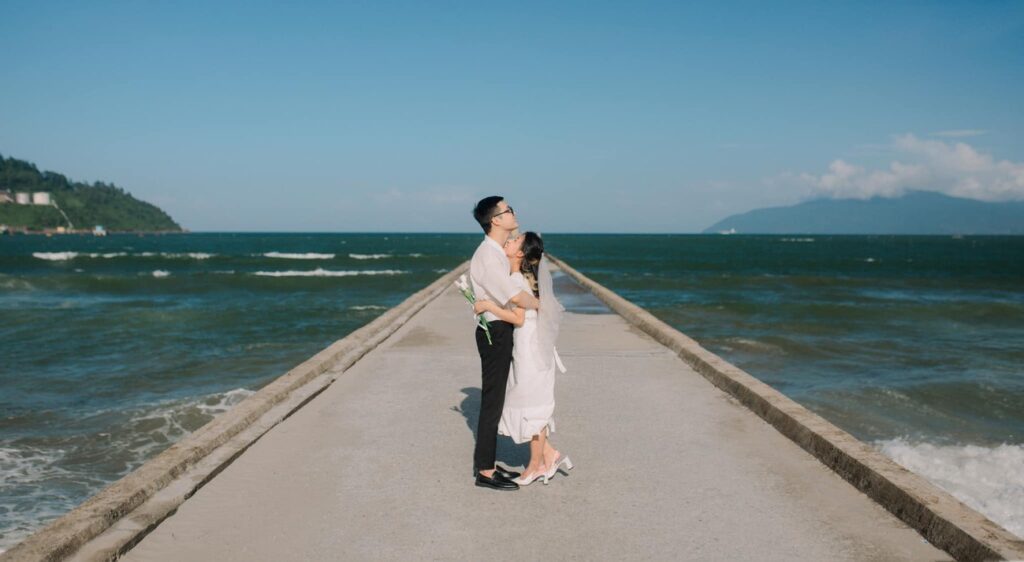 cầu cảng kim liên 