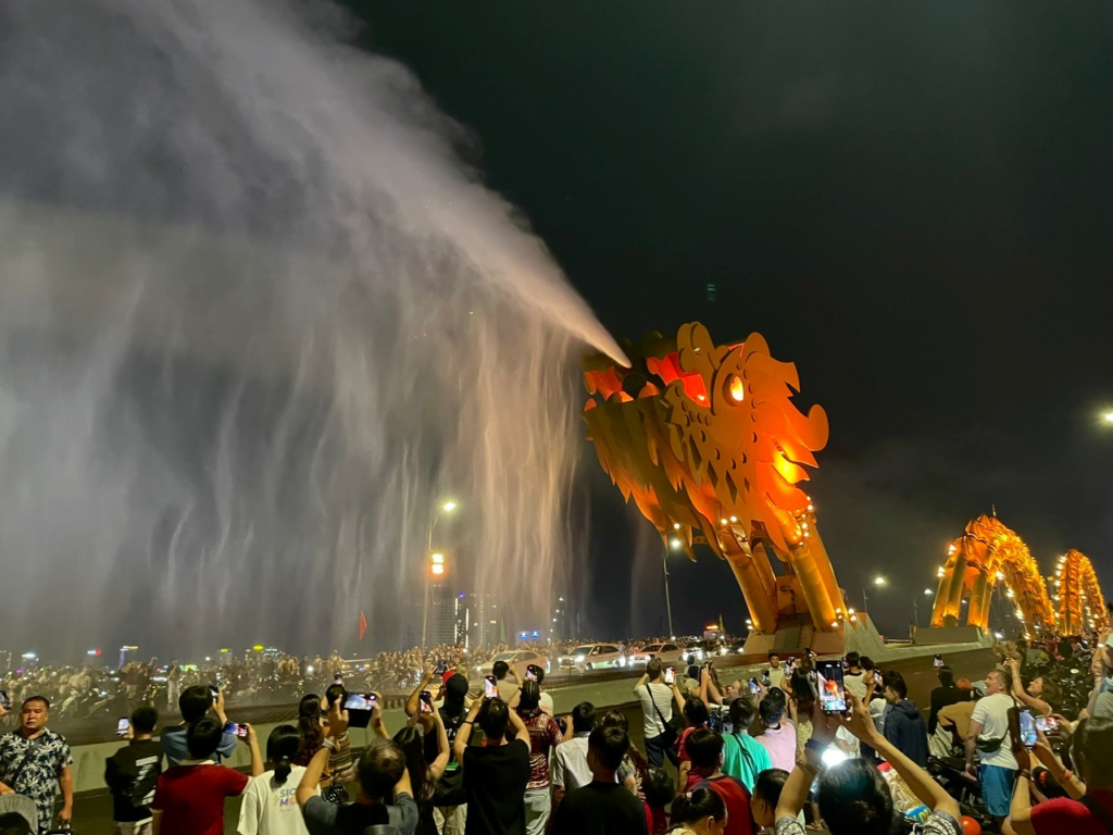 Cầu Rồng – Biểu Tượng Kiến Trúc Ấn Tượng Của Đà Nẵng