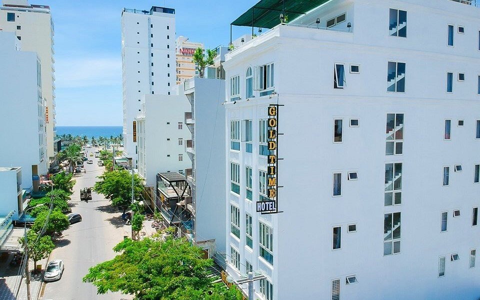 Khách sạn view biển Mỹ Khê Đà Nẵng