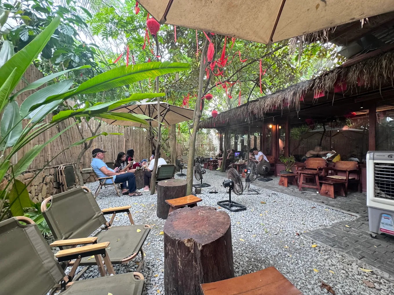 Top 30 quán cà phê đẹp ở Đà Nẵng: mỗi nơi một vibe, đi là mê