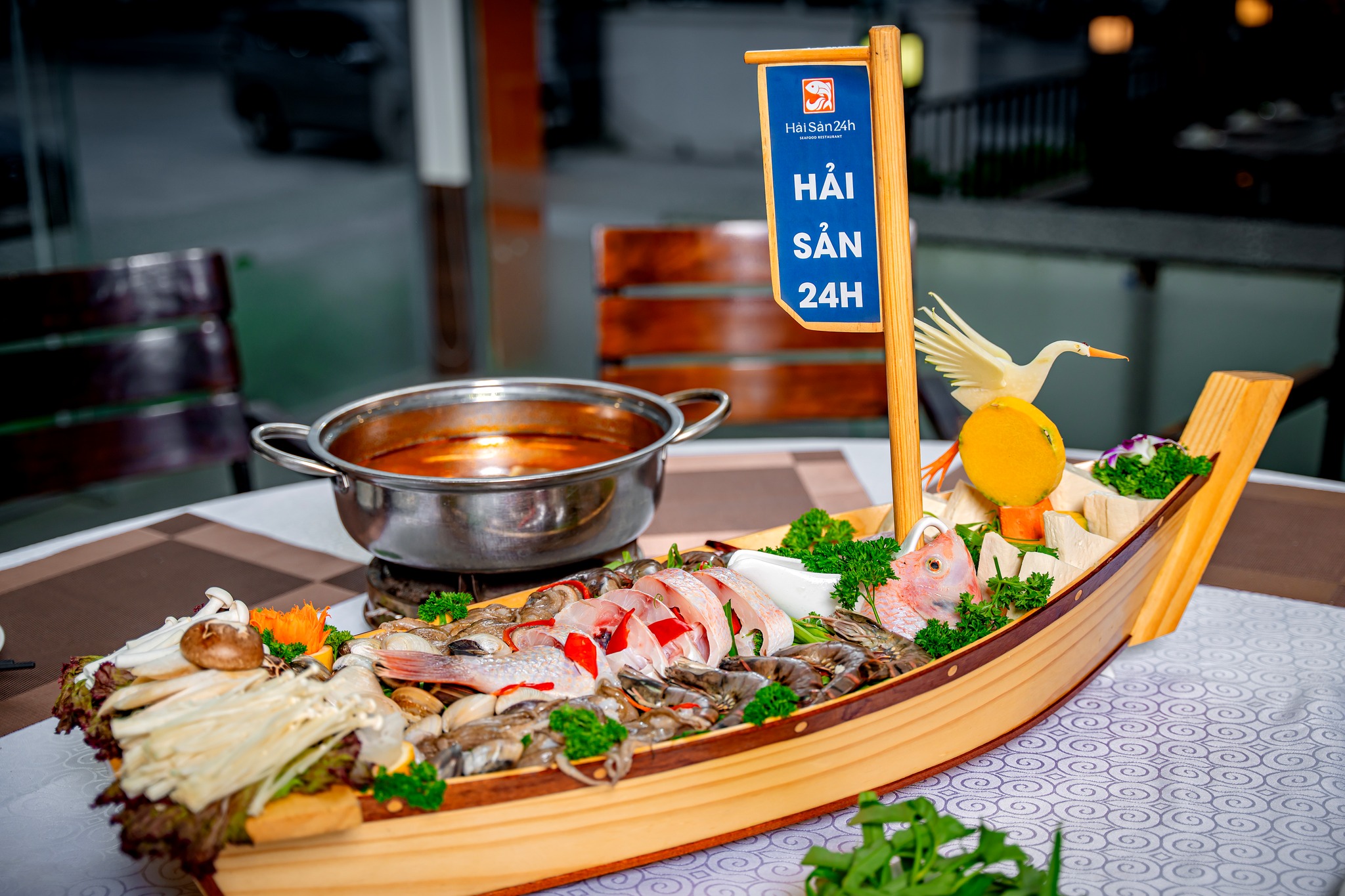 quán ăn ngon gần bãi biển Mỹ Khê