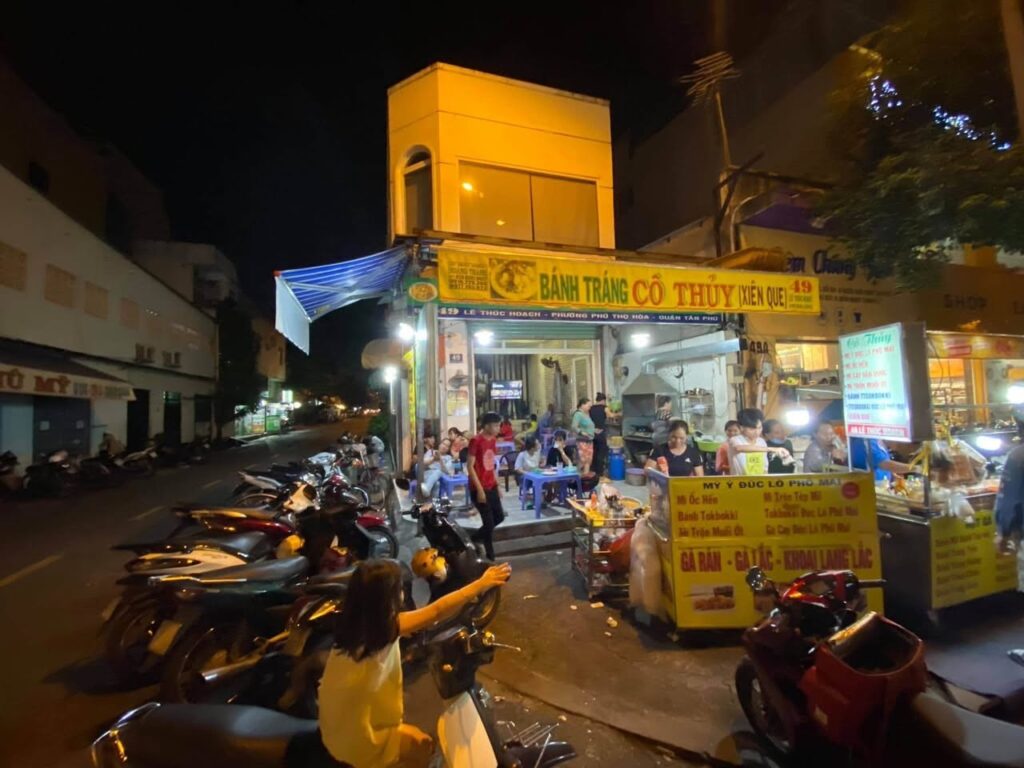 Góc tụ tập quen thuộc của nhiều bạn trẻ Thanh Khê - quán ăn vặt ngon ở đà nẵng