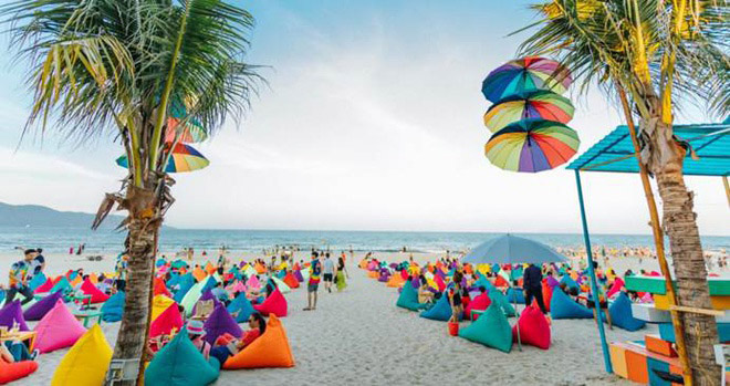 Danabeach Color