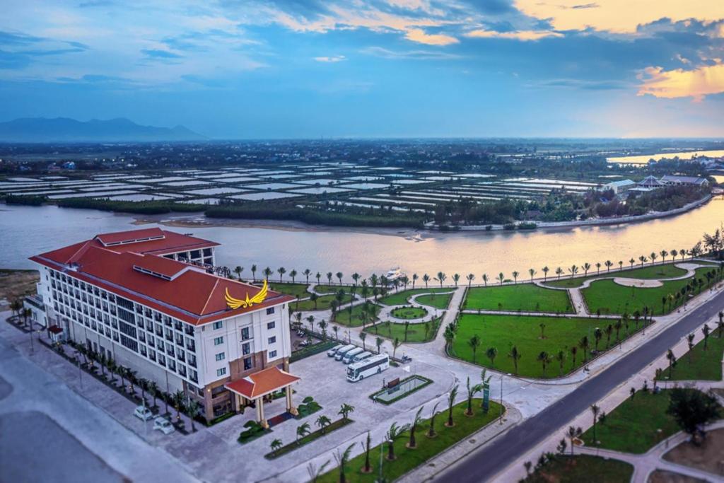 Khách sạn Hội an gần biển cửa đại