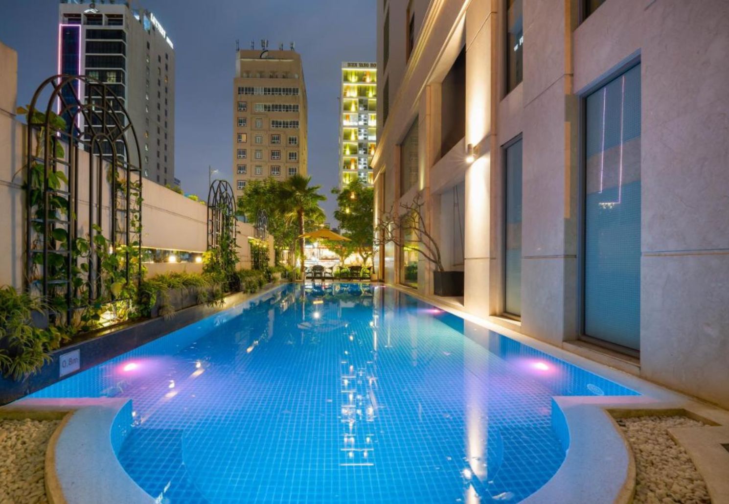 khách sạn 3 sao đà nẵng gần sông hàn