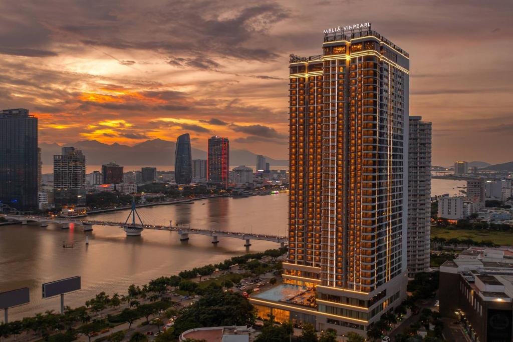 khách sạn ở trung tâm đà nẵng