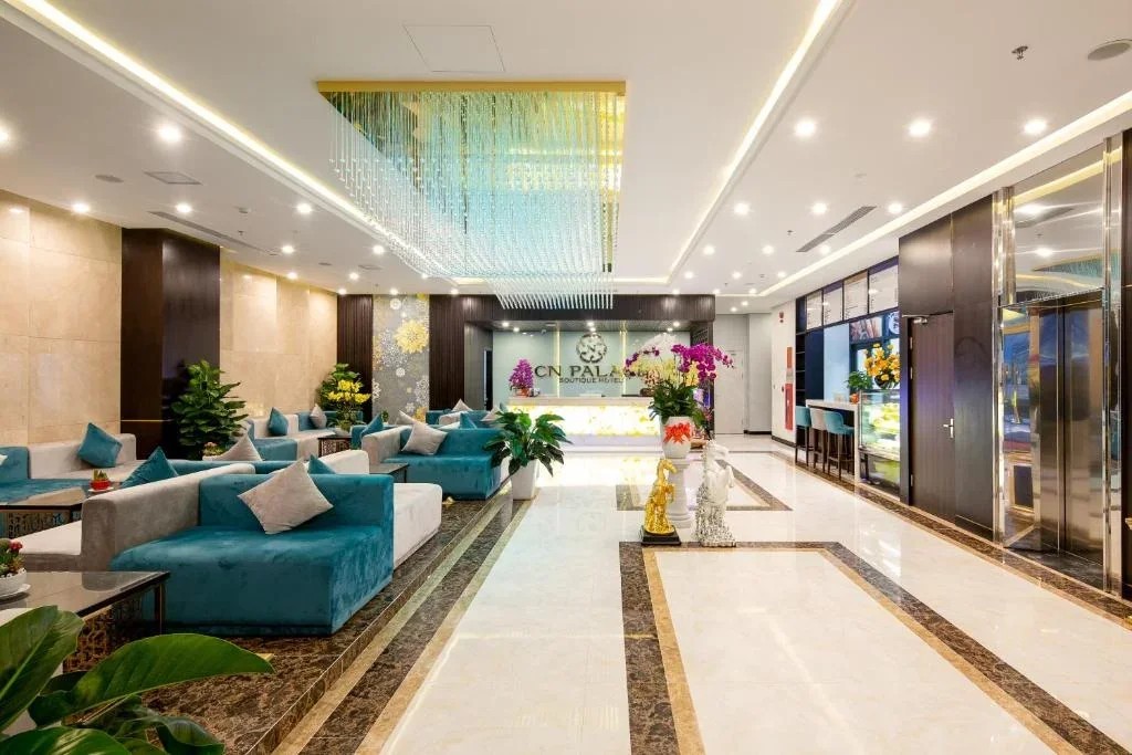 Tiền sảnh khách sạn CN Palace Boutique Hotel