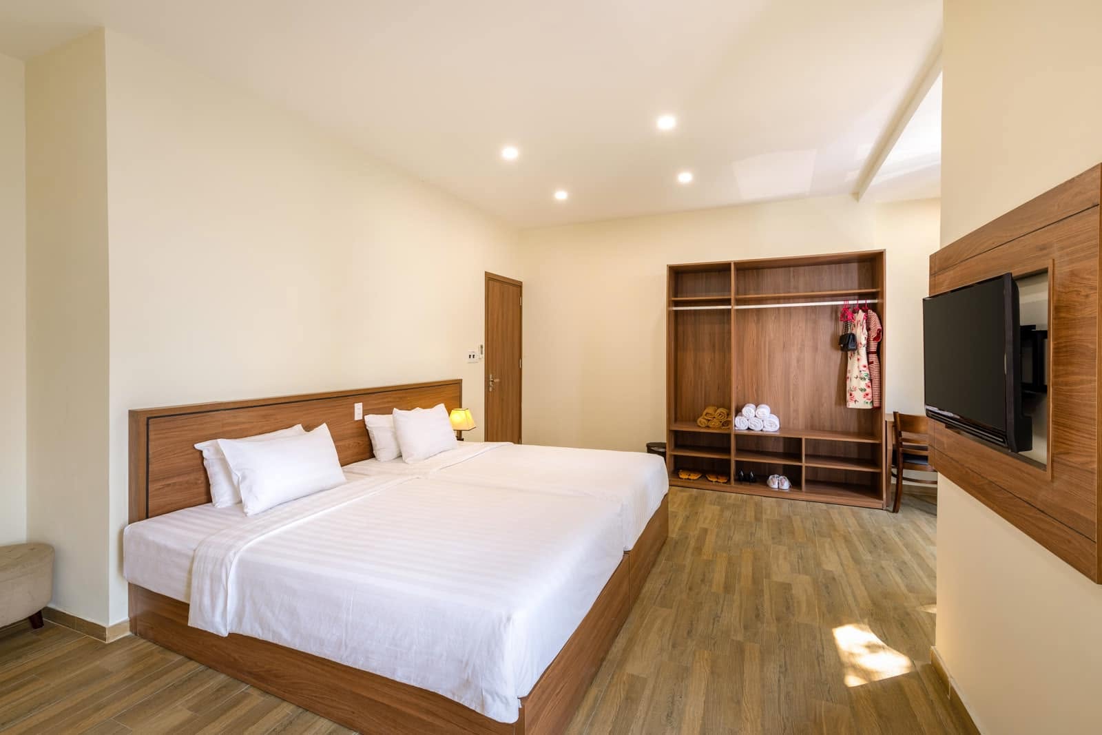 khách sạn đường 2 Tháng 9 Đà Nẵng