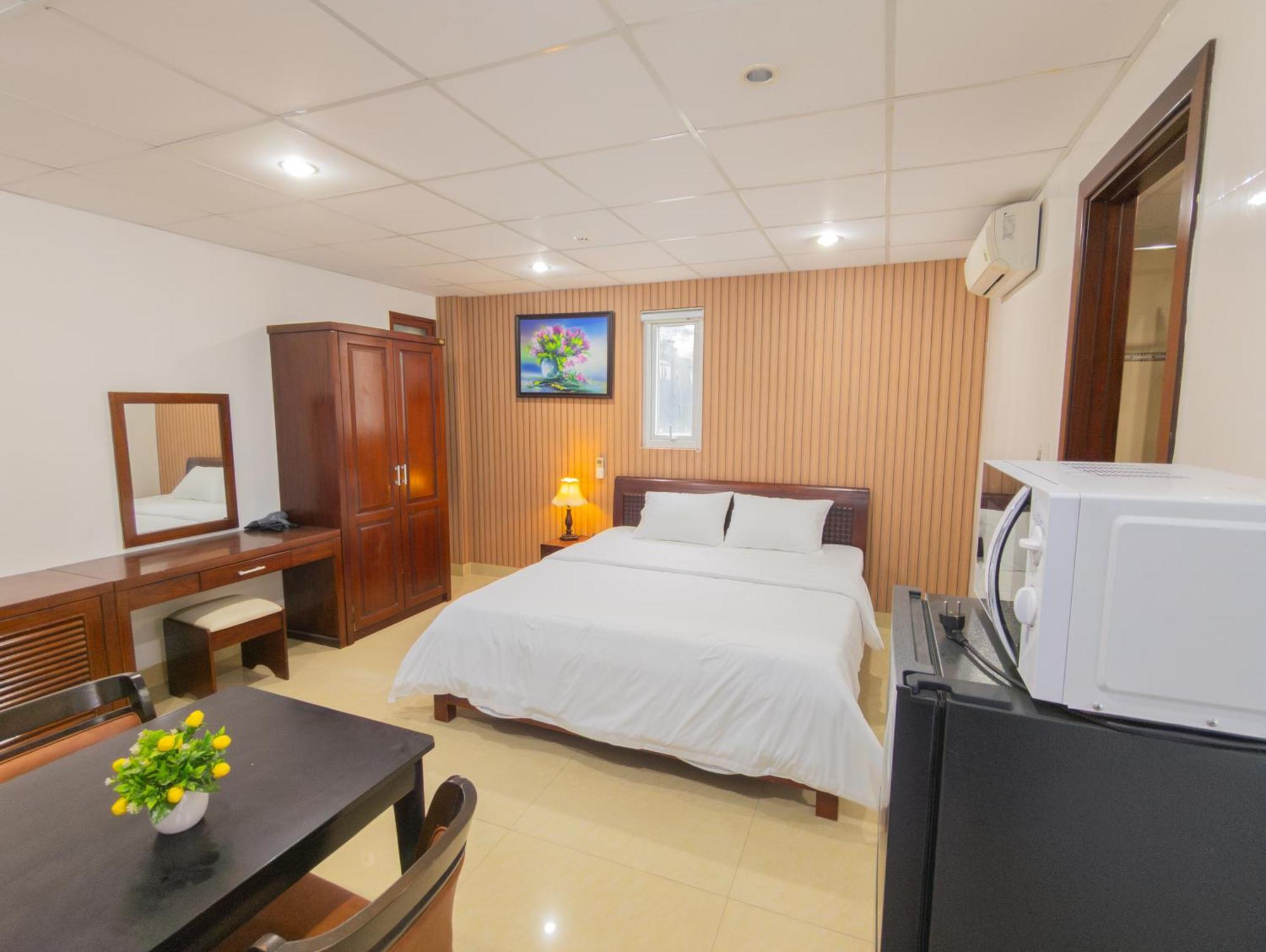 Phòng ngủ khách sạn Les Hotel Apartment 