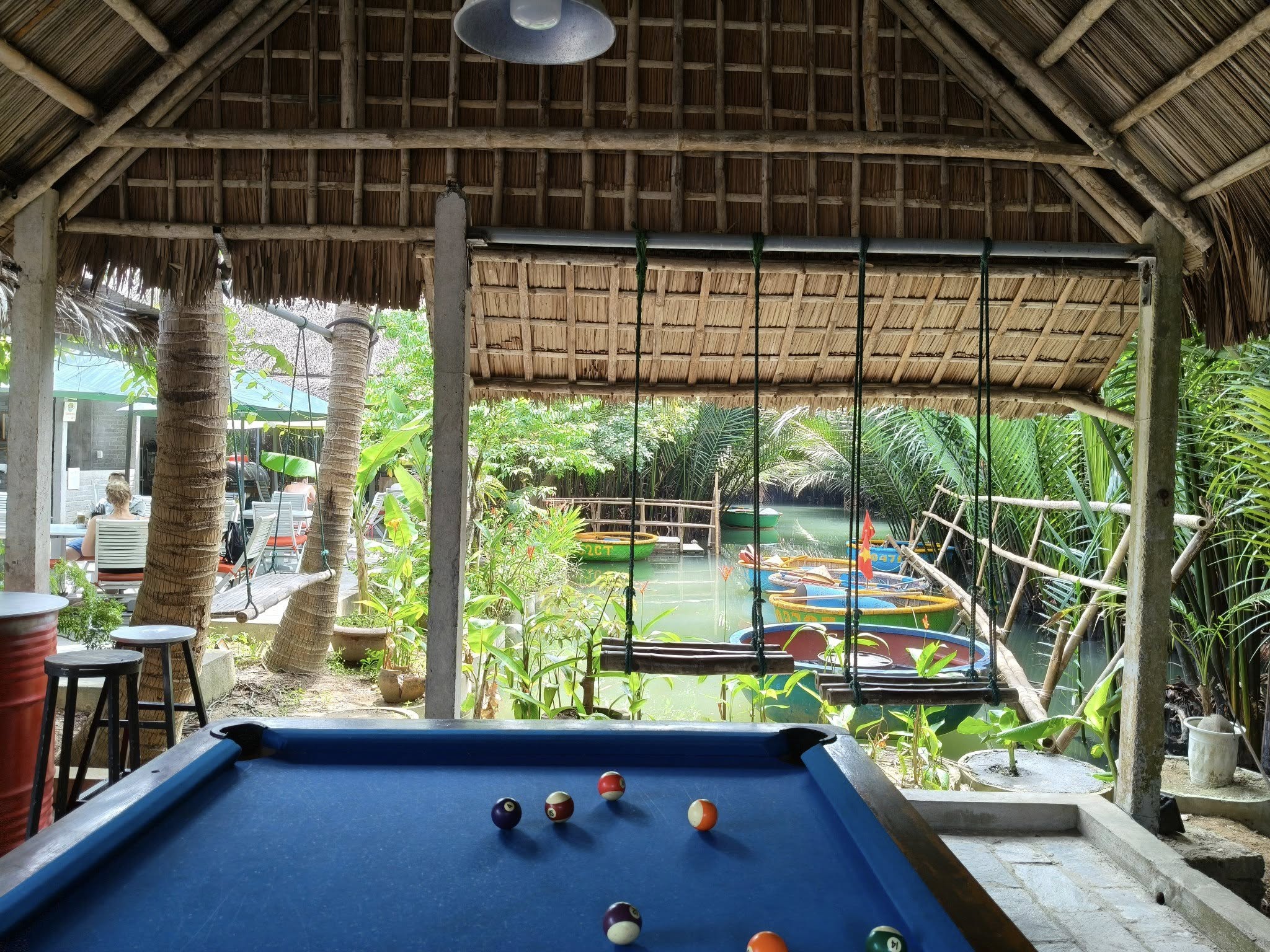 Quán Cafe Sân Vườn Đẹp Ở Hội An