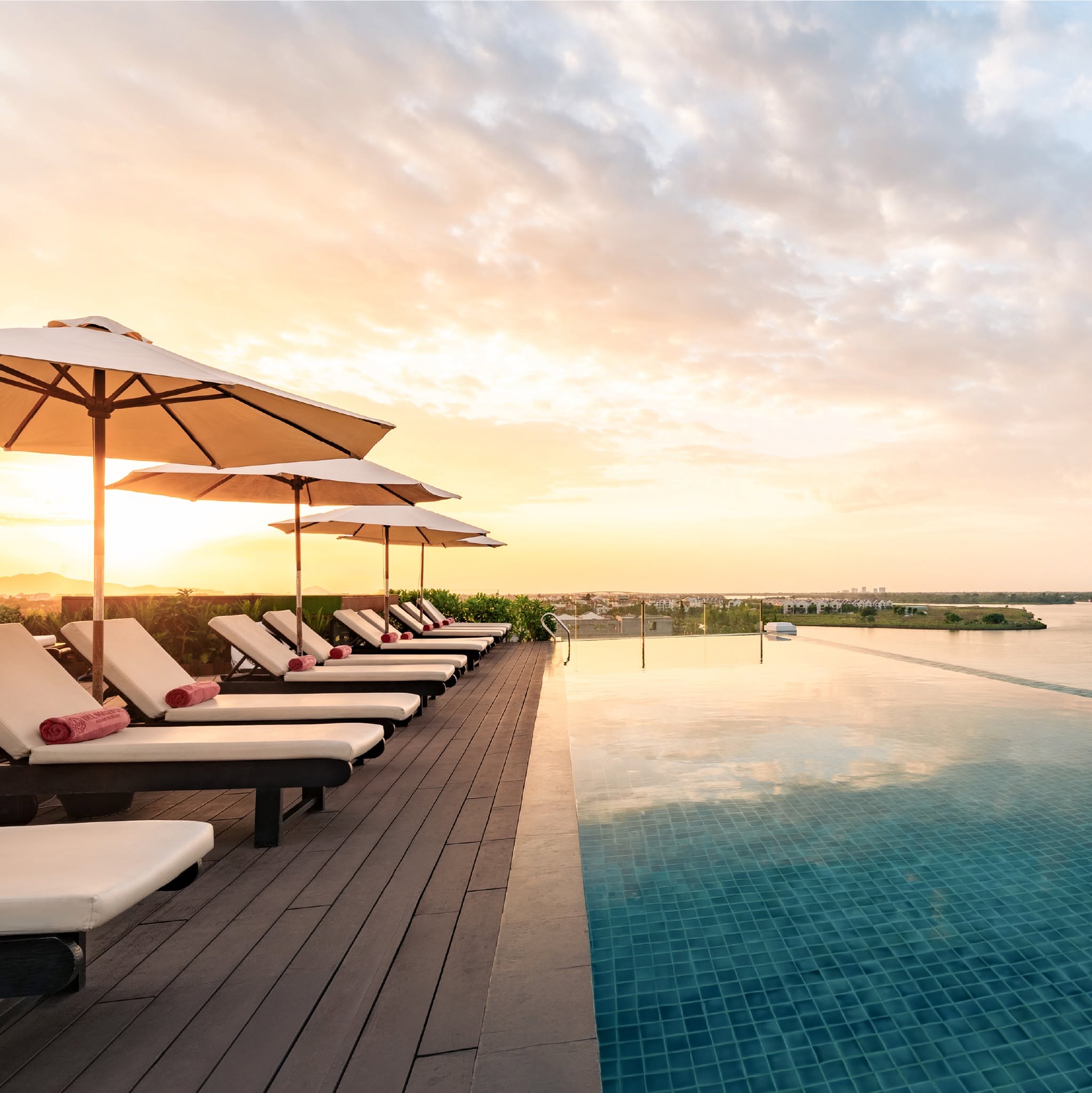 Resort Có Hồ Bơi Hội An