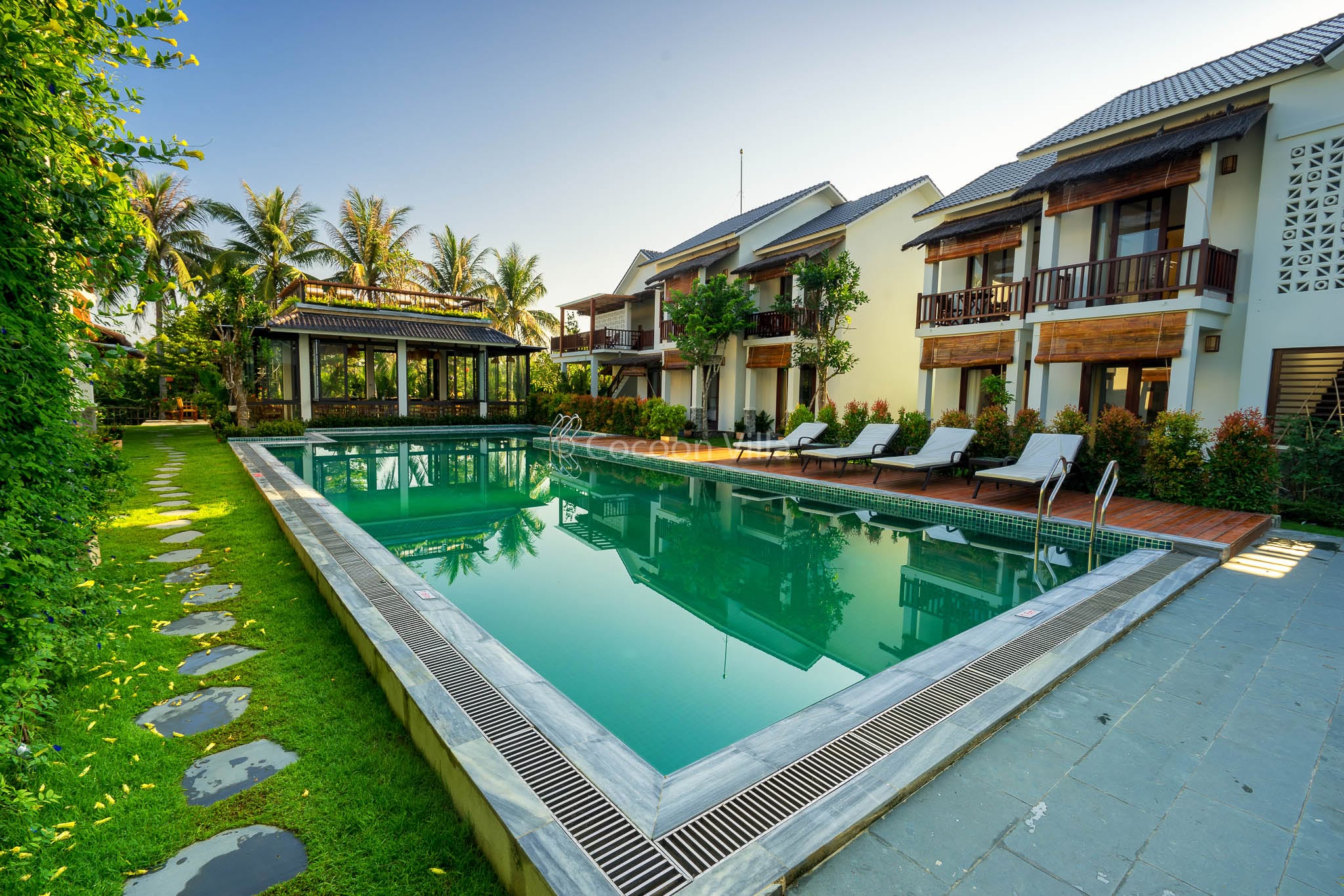 Villa Cho Nhóm Đông Người Hội An