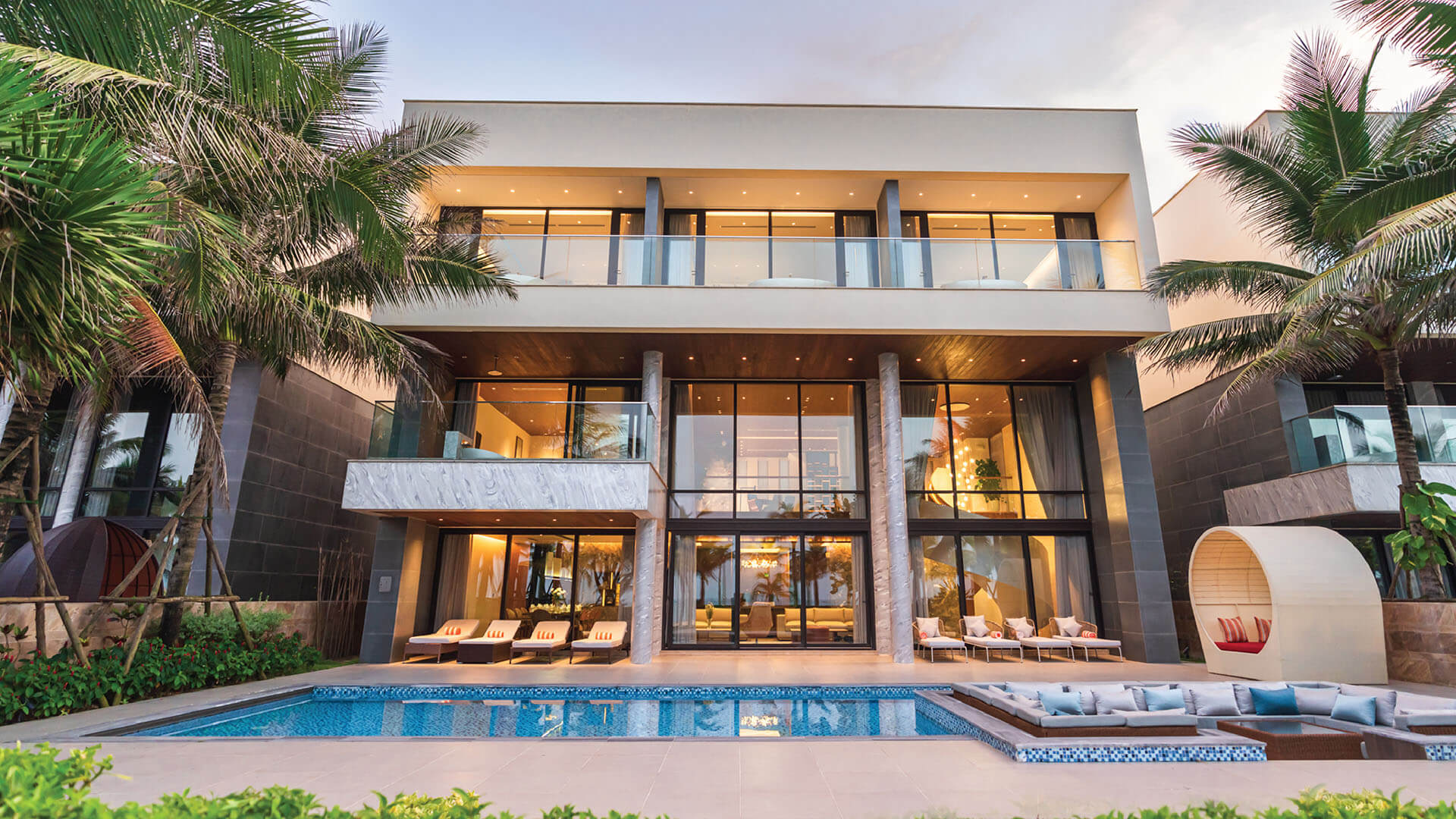 villa gần biển hội an