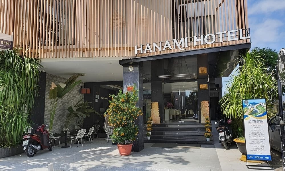 Khu vực phía trước của khách sạn Hanami Hotel Danang