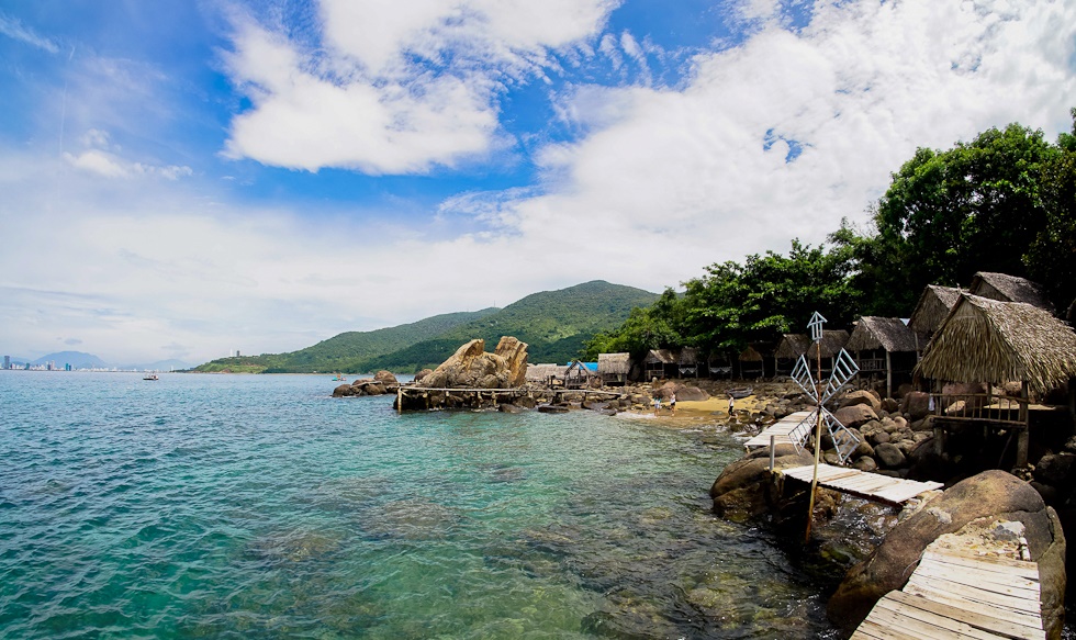 Lặn ngắm san hô Sơn Trà và Cù Lao Chàm