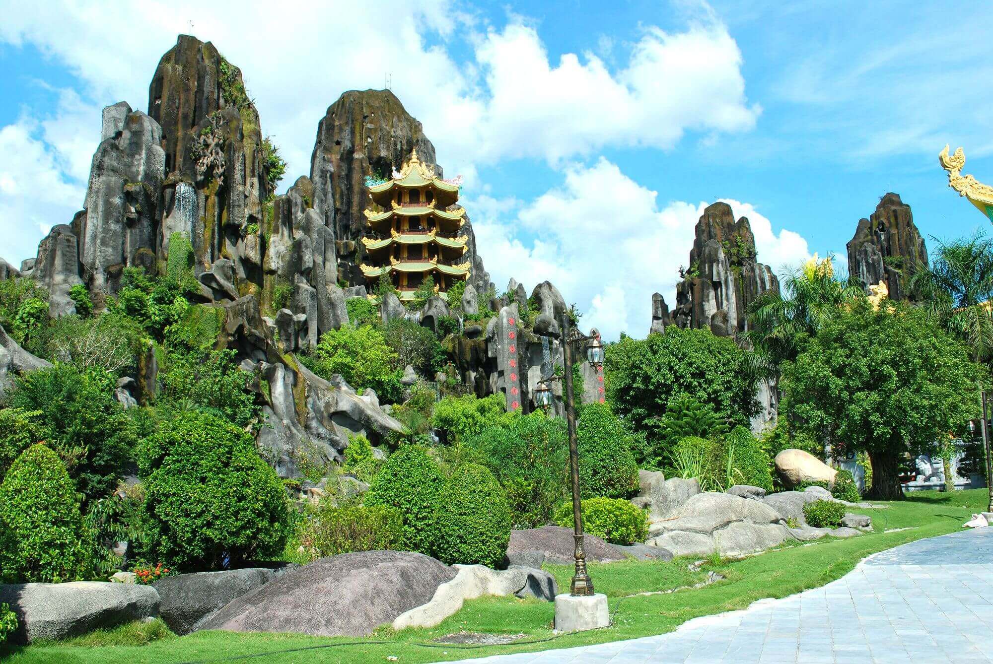 Danh thắng Ngũ Hành Sơn