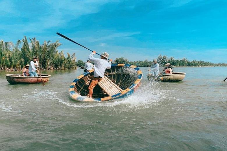 Rừng dừa Bảy Mẫu